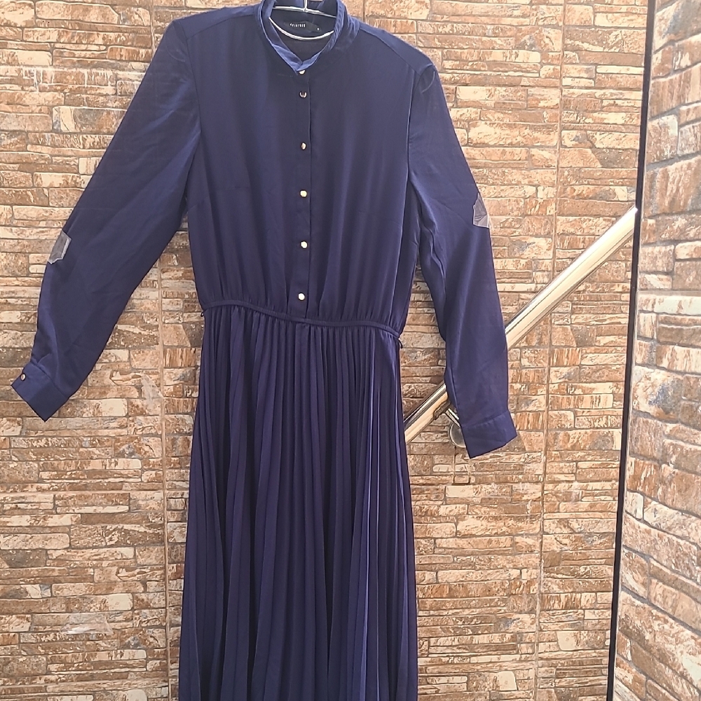 Chic Long Sleeve Navy Dress - Picture 4 of 12